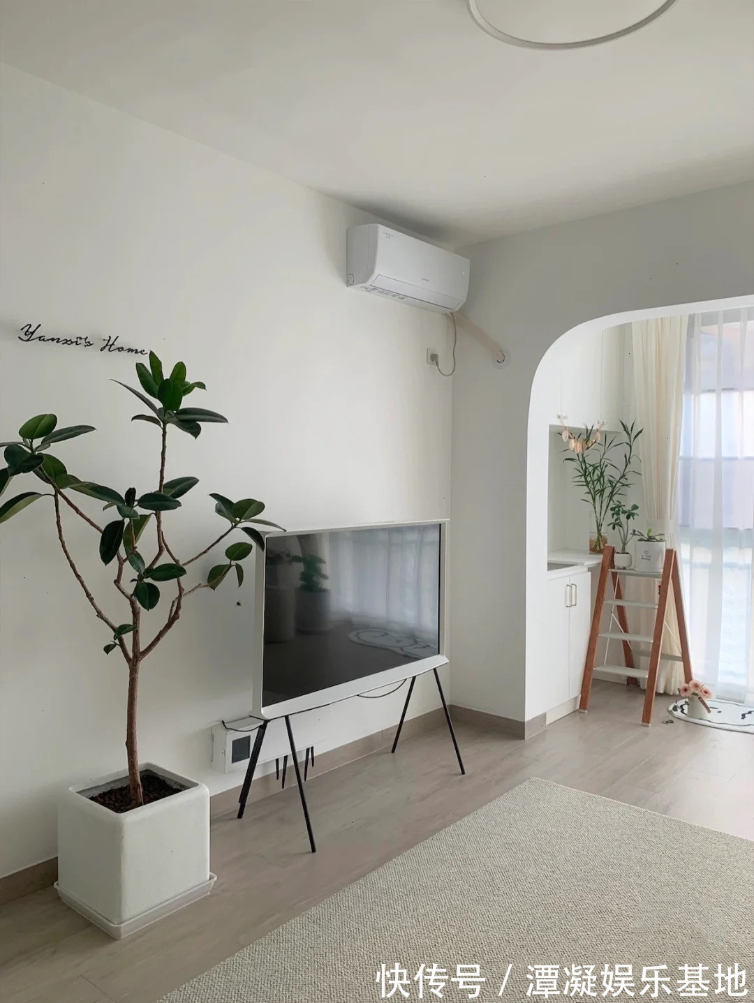 石膏线|她家全屋大白墙,不吊顶,不做石膏线,太干净舒适了,看着真舒服