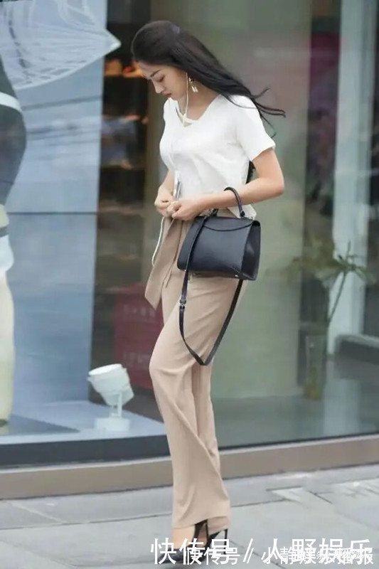 时尚 街拍时尚夏季,美丽姑娘选择尖头高跟鞋,展现出成熟优雅的美感