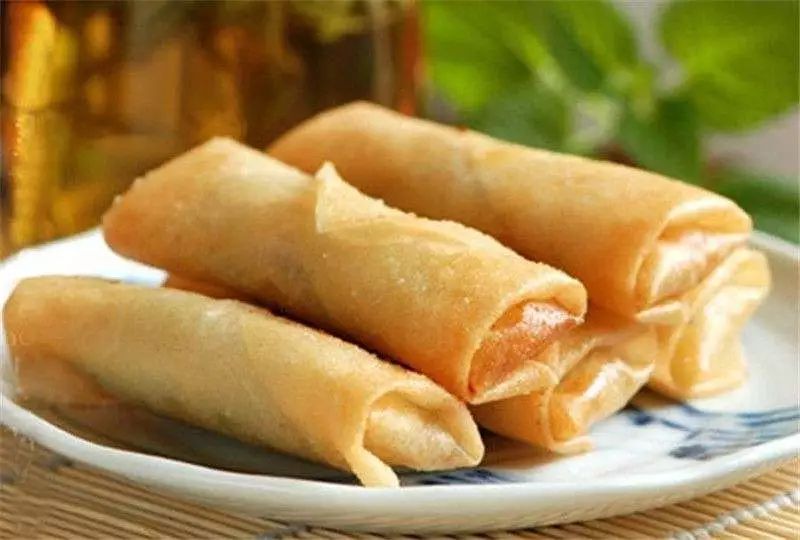 美食精选:私房宫保鸡丁、香芋头饼、春卷、经典地三鲜