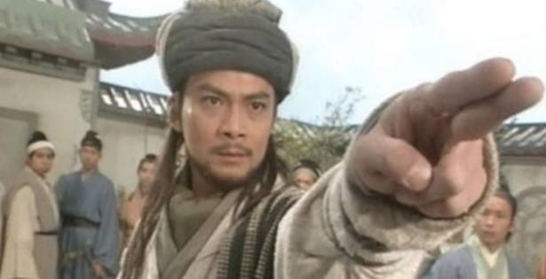 硬碰硬|乔峰若是碰到了杨过,二人硬碰硬谁更厉害?王重阳终于说出了答案