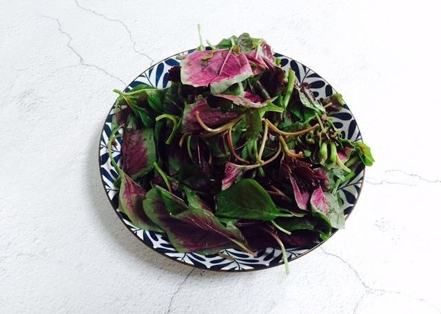 红苋菜|小暑过后,这菜被称为“金不换”,3元1把,清热解暑气,要常吃