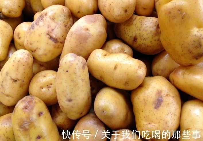 保存土豆别放地上，教你一妙招，放3个月也新鲜，不青不烂不发芽