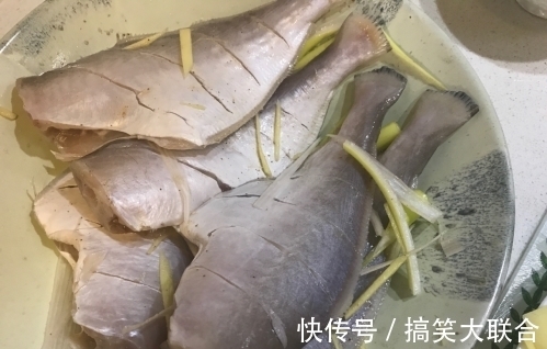 腥味|扒皮鱼这样做最好吃,跟着大厨学习准没错,鲜香肉嫩