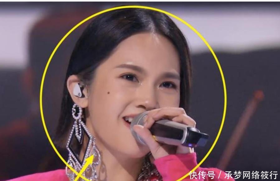 李荣浩熬夜追《浪姐2》决赛,得知杨丞琳