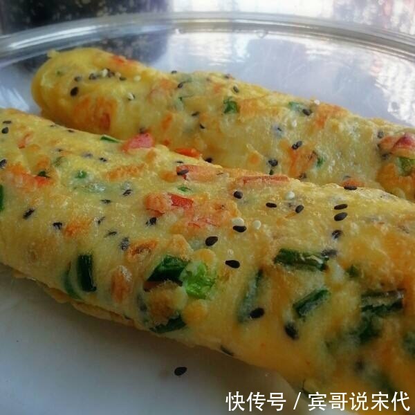 玉米不用水煮，换个做法，不用10分钟做完，自己就能吃光一盘！