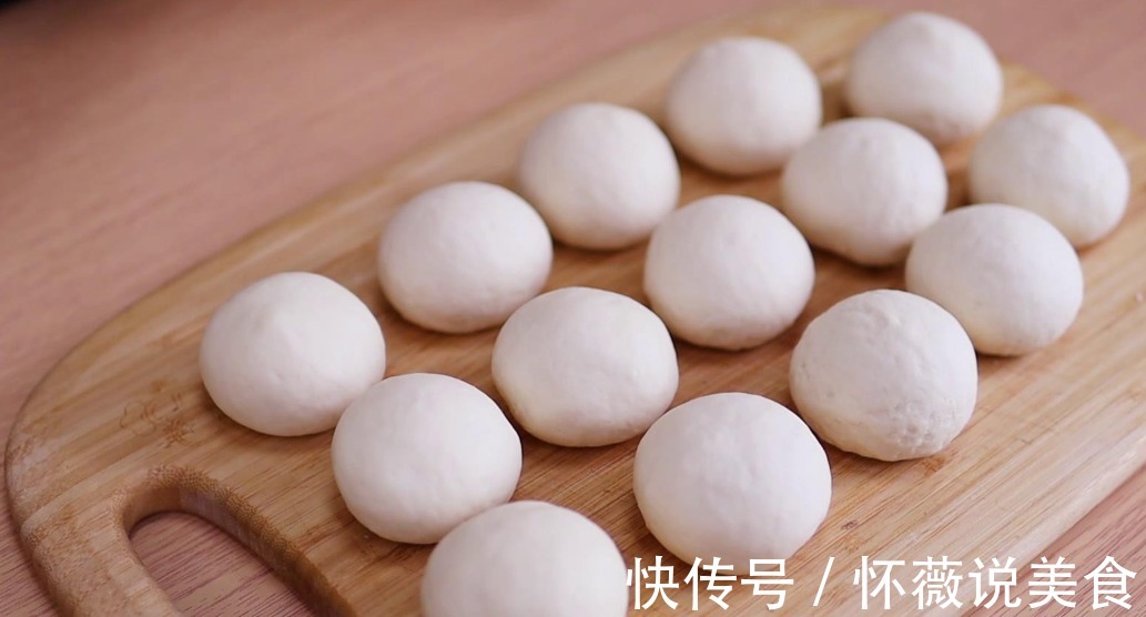 电饭煲做脆底面包，松软拉丝不揉膜，好吃不上火