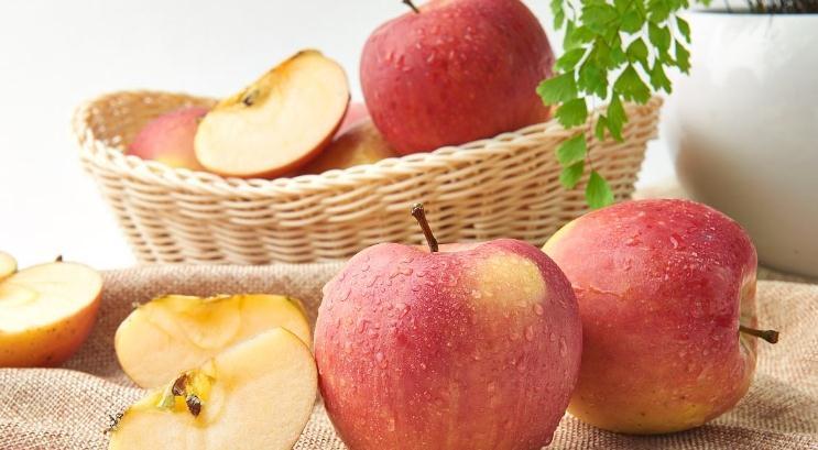 猕猴桃|家有糖尿病的,这3种水果,可以放心吃点,血糖平稳,远离并发症