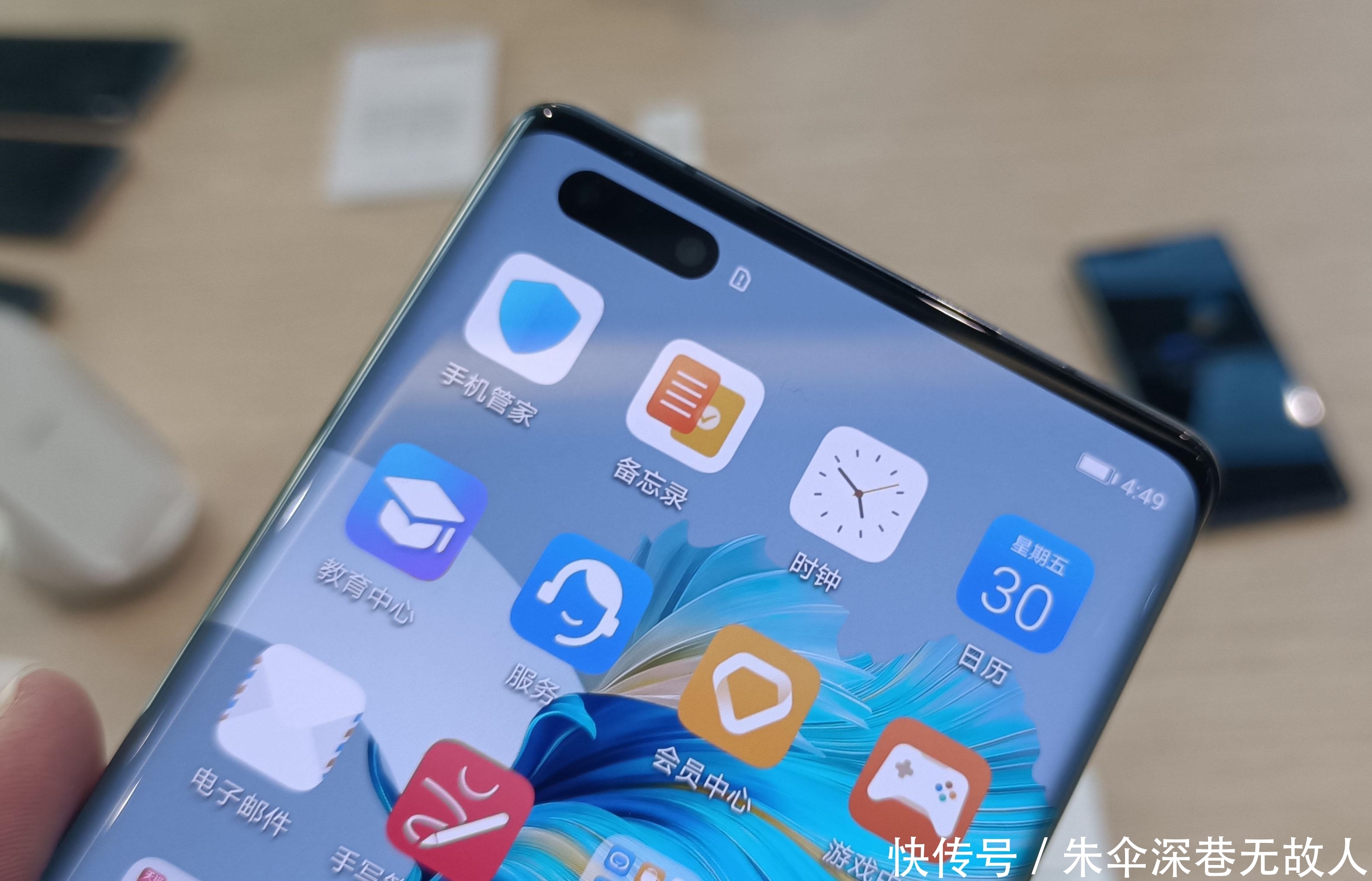 摄像头|华为Mate 40 Pro+真机上手,憋了一肚子心里话,不吐不快!