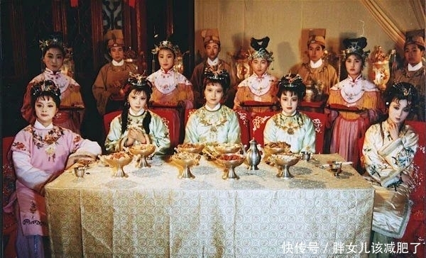 红楼梦|红楼梦：古代没有冰箱，贾府怎么储存食物？答案就在原文中