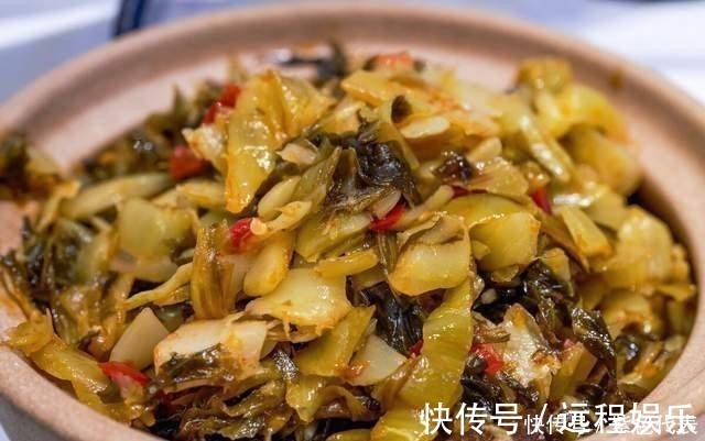 蔬菜|血糖偏高的人,少吃4种蔬菜,忌口2种食物,或能减少血糖波动