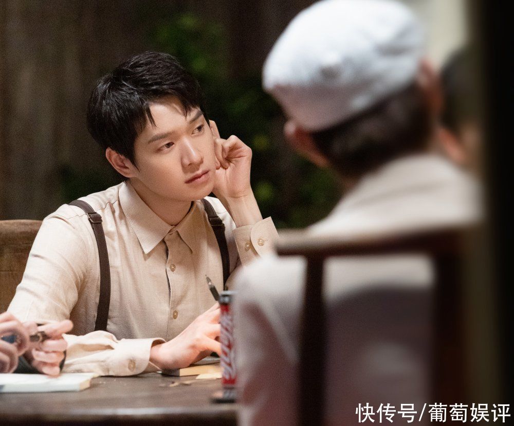 來(lái)襲|首檔劇本殺真人秀來(lái)襲，常駐嘉賓陣容太豪華，首期飛行嘉賓更吸睛