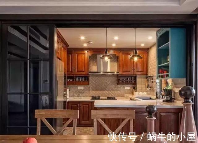 美式|140平美式三居,老公坚持阳台装折叠门、设吧台,太漂亮实用了