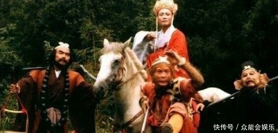 唐僧拿通关文牒,一路在畅行,因通关文牒上这句话