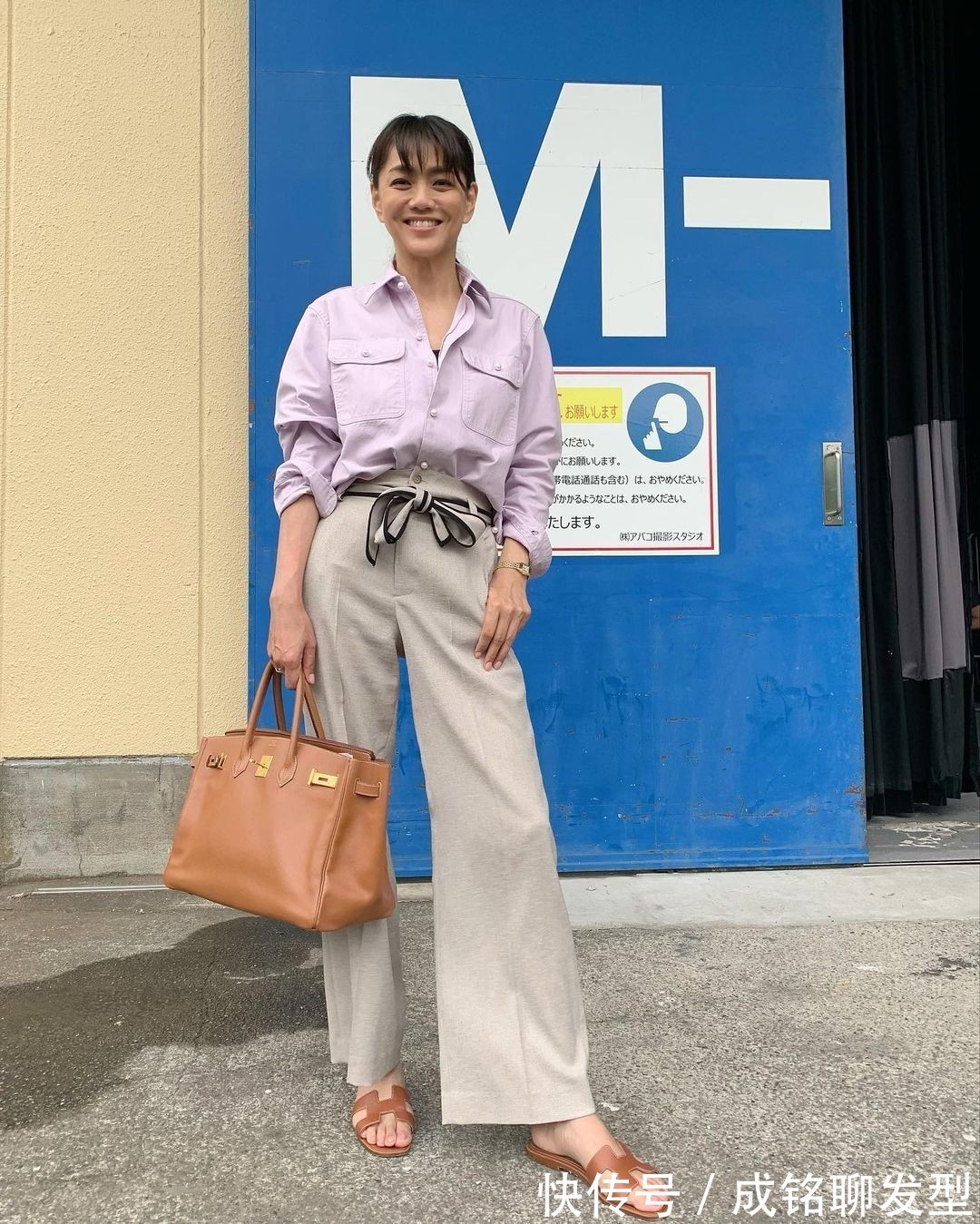 女性|看了这些50岁博主的“减龄穿搭”,才知道时尚与年龄无关,真养眼