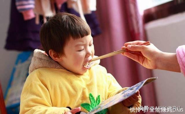 个头|女孩“停止发育”有信号，医生：若这年龄还没到160，基本定型了