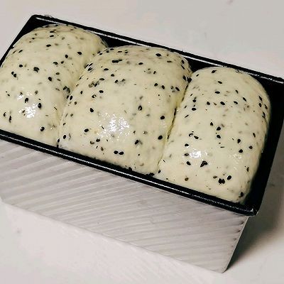 30g糖|黑芝麻酸奶土司