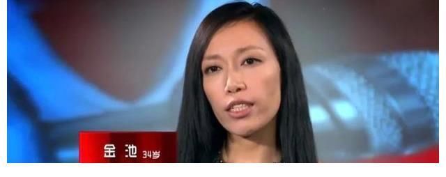 憑一首歌唱哭父母,靠《好聲音》爆火的“農(nóng)村美女教師”哪去了