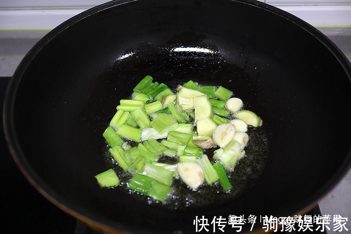 香气扑鼻|这鱼被称“老板鱼”，是魔鬼鱼的亲戚，全身无刺，鲜美不舍得挪筷