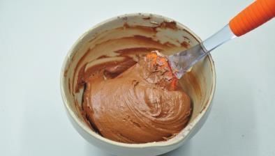 独特|抹茶可可蛋糕,一口可以品尝到两种口味,材料做法简单,味道独特