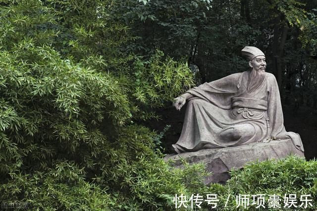 才气|郭沫若声称才气不输苏轼,曾写下一首《水调歌头》,读罢高低立判