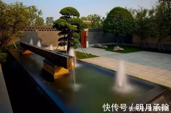 花园庭院|11个别墅“花园庭院”设计，有地就建一个这样的院子吧，太美了