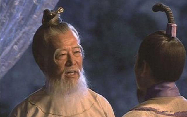 明白|和关羽结拜是刘备最大的败笔,说起原因,熟读三国的人才能明白