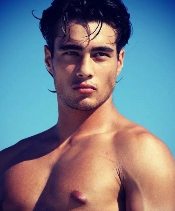 大帅哥|他是资生堂的最新男模面孔,欧亚混血独具风味