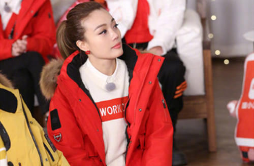 参加《奔跑吧》不认识蔡徐坤,以为宋祖儿是虚构的,容祖儿怎么了?