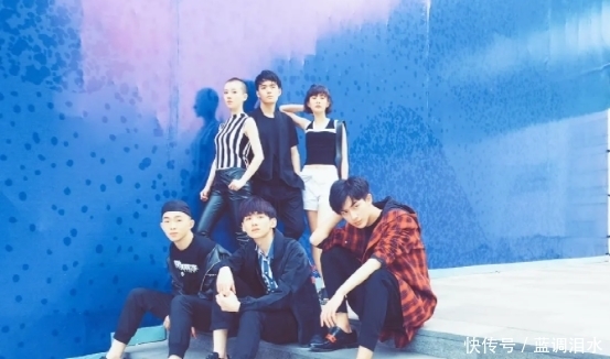 學姐知道 “變形記”后的他們,有的成網紅身價過億,有的簽約公司想當明星!