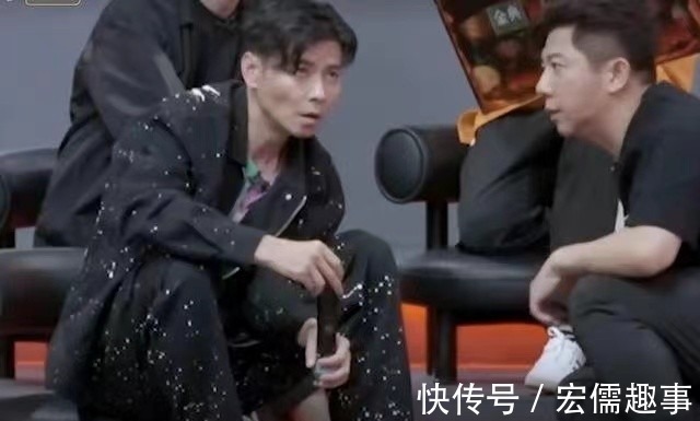情怀决定观众嗜好!张晋组再机灵,也不敌陈小春的“一杯二锅头”