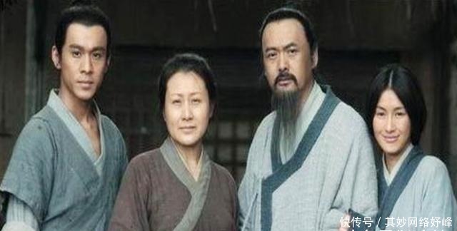 不知|孔子不知父亲葬身之地,为将母亲与其合葬,他想了一个聪明的办法