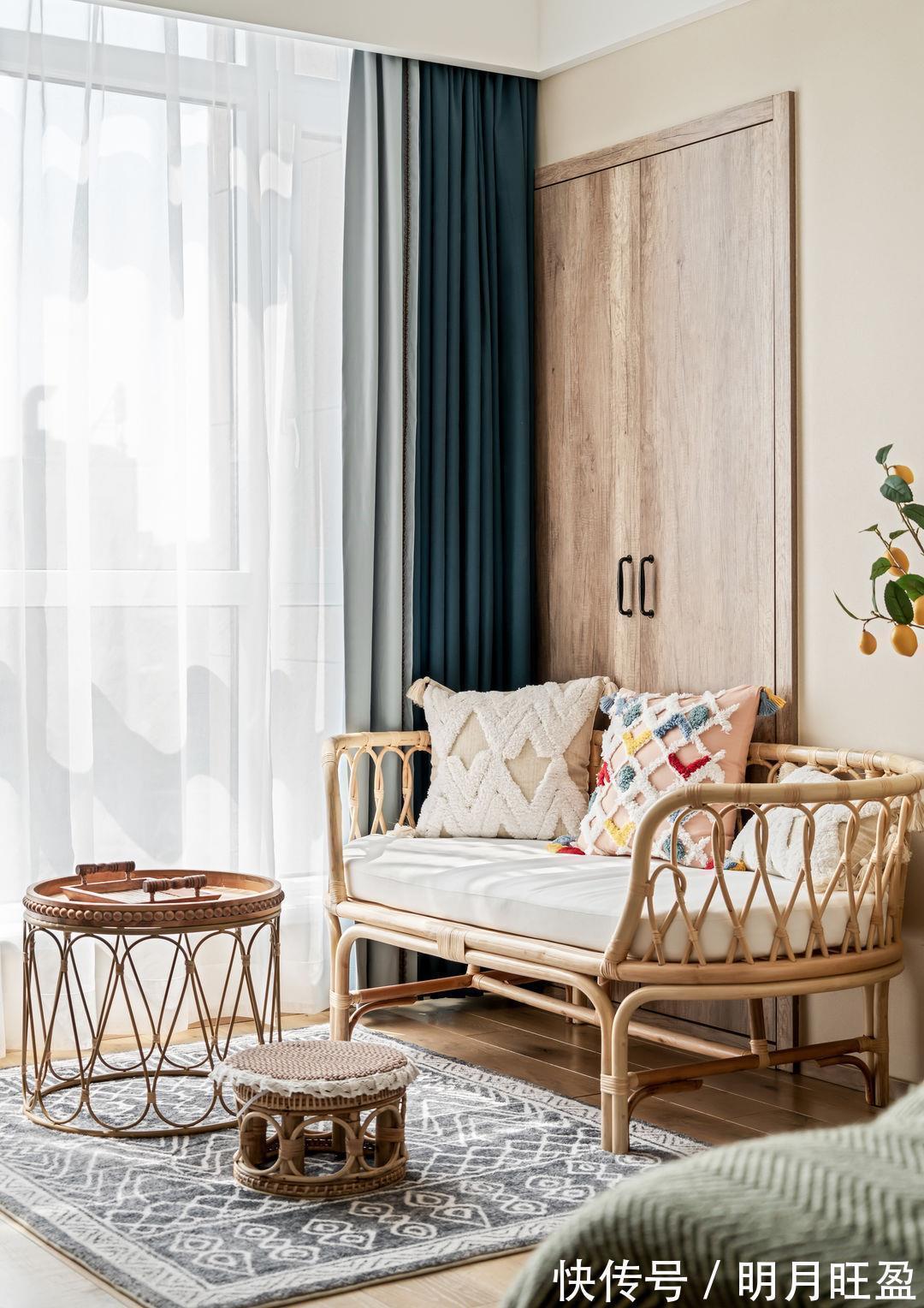 双开门|同样是原木风,她家不跟风不顺应主流,混搭出的效果让人眼前一亮