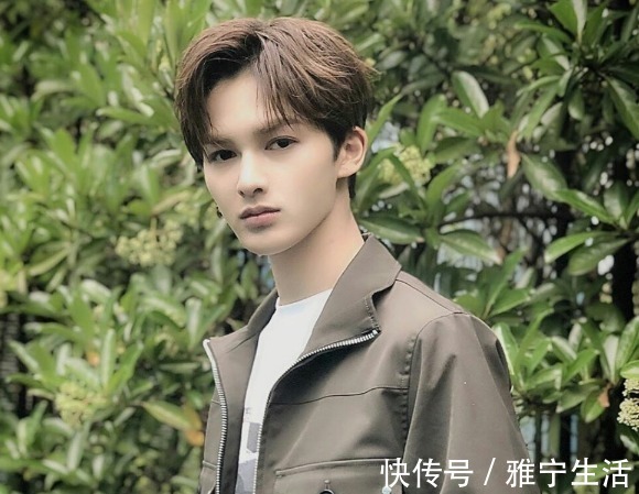 樂(lè)華娛樂(lè)藝人熱搜盤(pán)點(diǎn),3人35條,吳宣儀30條,他最少