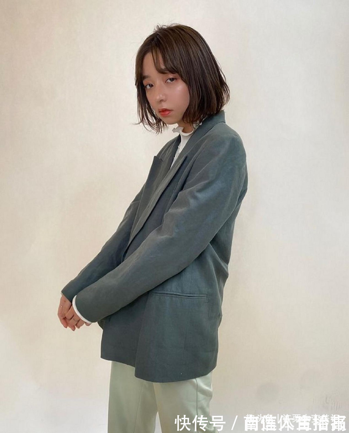 发夹 你是什么脸型,就剪什么发型!剪错了不仅显老还很显脸大