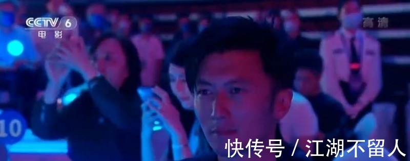 谢霆锋央视主持首秀，负责粤语播报，并未承担王菲出场的报幕