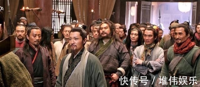 自尽$吴用直到自尽前一刻,他才悔悟,梁山真正的老大并不是宋江