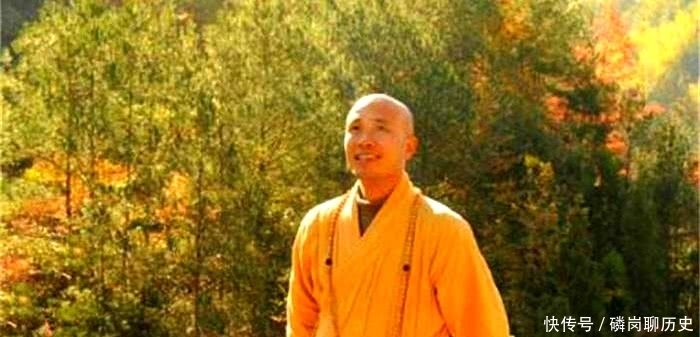  光禅师|禅师坐禅入定，心念化作满屋清水，却被弟子投入石子，结果意外了