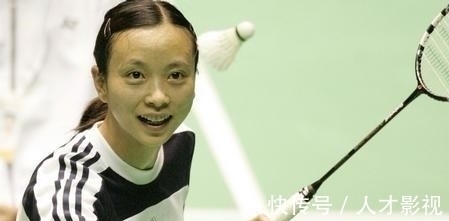 开除|她为国夺冠却因“个矮”被开除,无奈加入外籍猛夺11冠,打脸领导
