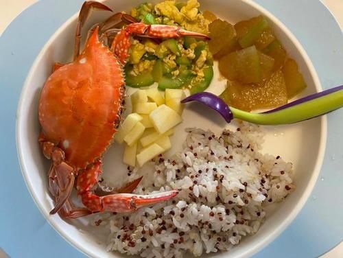 宝爸宝妈|宝宝自主进食后,这些餐具不要买