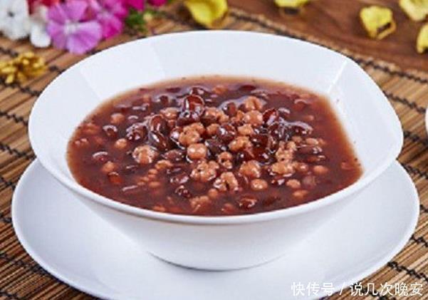 黄脸婆|女人50岁后,早餐多喝“美容粥”,补气养胃防衰,不在是黄脸婆