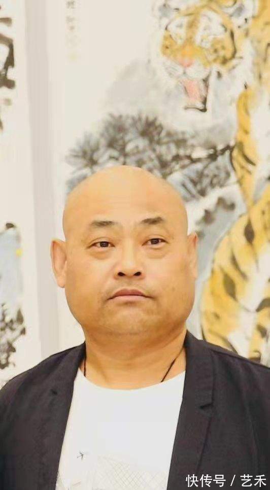 罗素!著名实力派画家纪果作品《王者雄风》罗素国际拍卖圆满成功