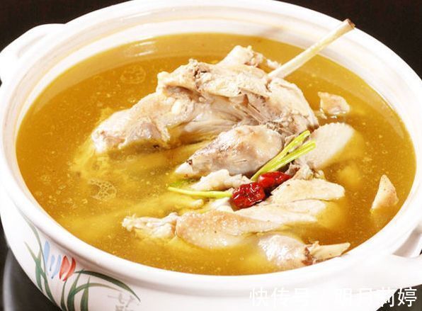 乳鸽汤|少年儿童多喝的营养汤，营养丰富，色香味俱全，提高孩子的智力