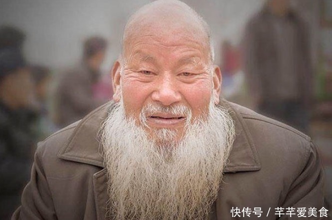 长寿不是多睡多走,以下2件小事保持健康长寿,