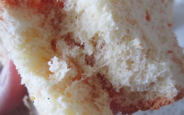 打到直立|原味戚风蛋糕吃腻了,加这2样食材换个新口味,好吃到吃不下饭