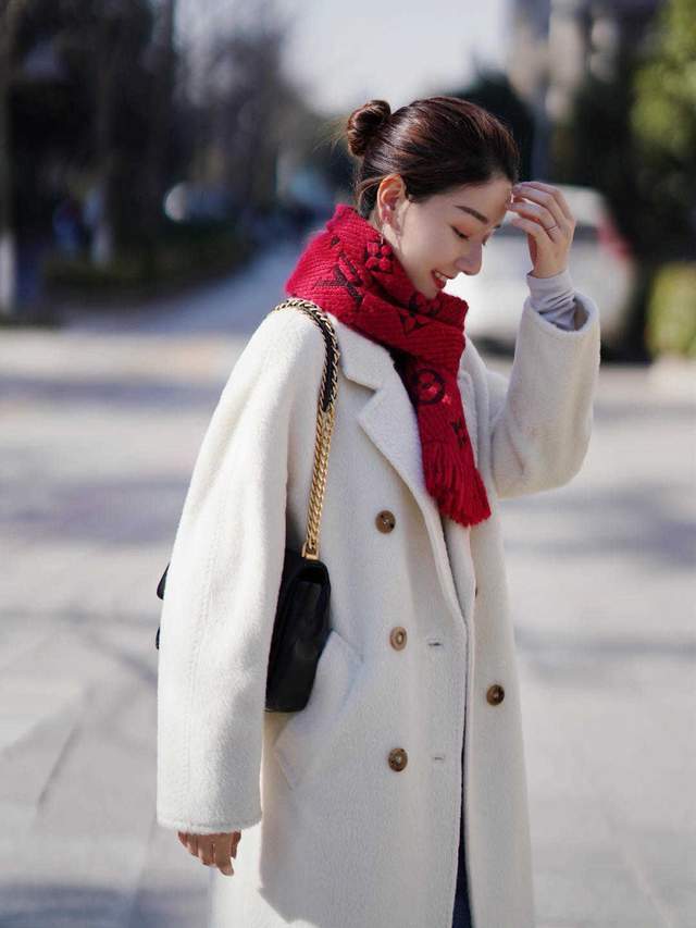 秋天|早秋不知道怎么穿?瞧瞧这3套衣服搭配,能提升衣品也能提升气质