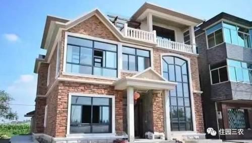 户型|两套相似的二层别墅，小的5室1厅，洋气宽敞，大的6室1厅，土气实用，你选哪套