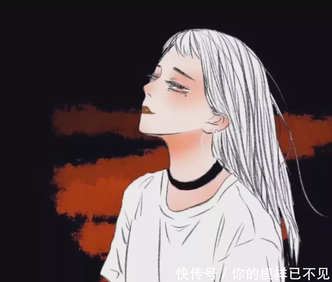 动漫头像：草地上的小羊好幸福，站在自己巨大的食物上