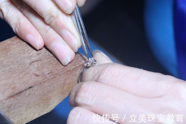 打字印|珠宝美容都有哪些服务内容