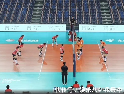 全锦赛|全锦赛福建女排3-0横扫浙江队,取得开门红,郑益昕发挥出色建功