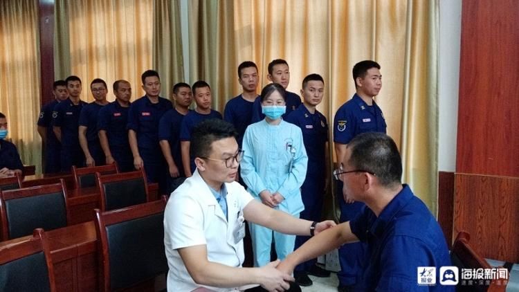 骨科|鲁东医院致敬城市守护者 医媒携手送健康